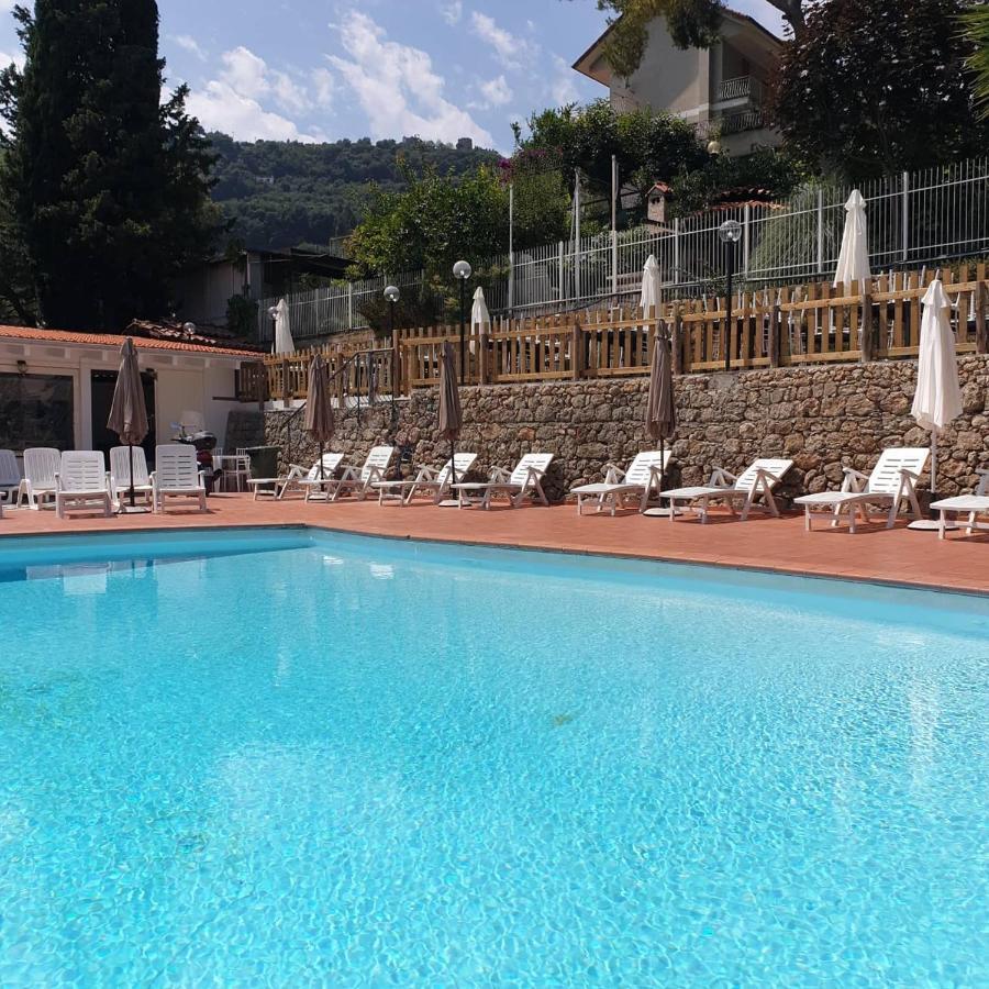 Villaggio Turistico Da Tonino Seglia San Bernardo Екстер'єр фото